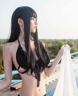 女主穿越进18游戏npc_BD免费观看韩国