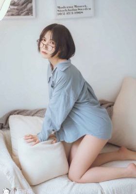 午夜国产精品视频在线_HD超清免费观看