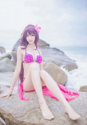 办公室西装男欧美_迅雷极速版下载